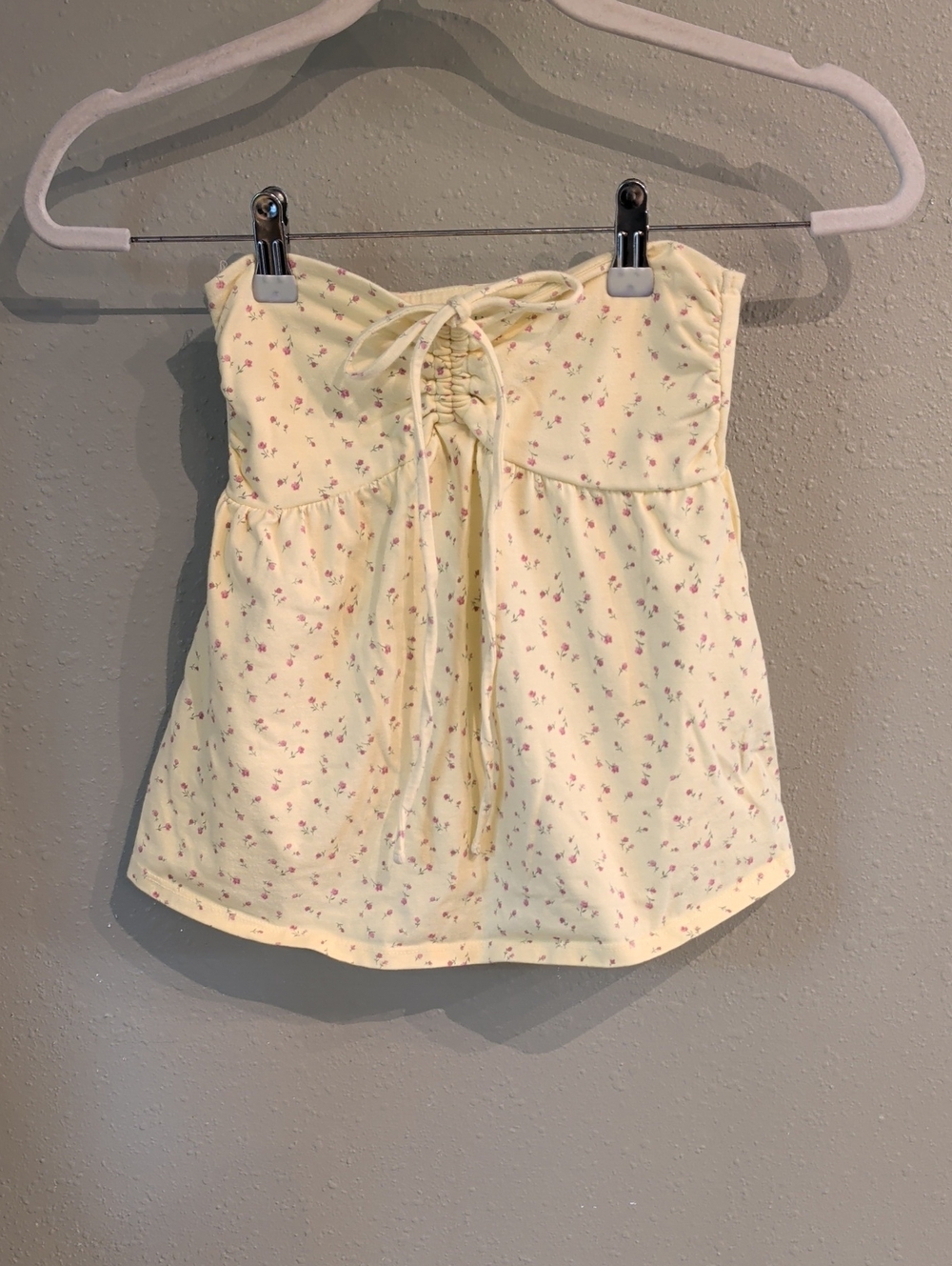 Hollister Floral Roses Yellow Baby Doll Tube Top Feminine XS Front Tie